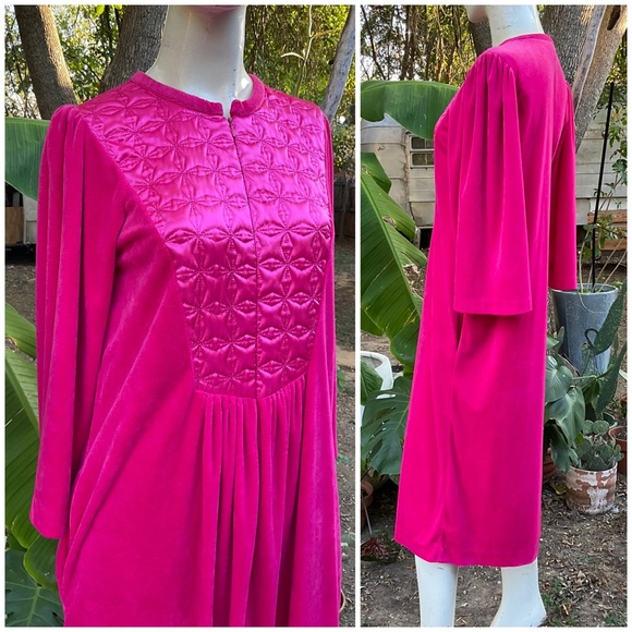 Vintage Other - Vintage 70s Velvet Nightgown Small